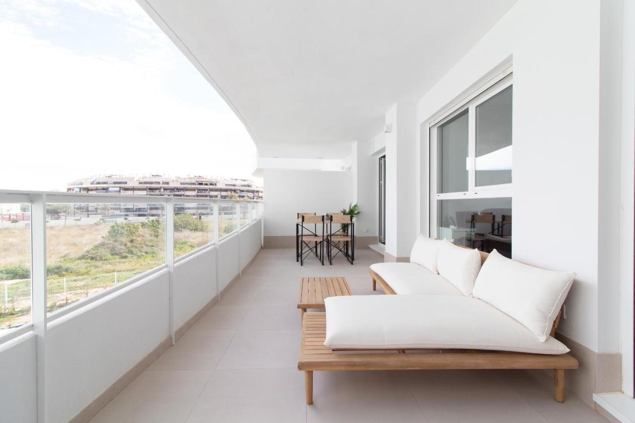 Global Properties, Apartamento Con Terraza Y Vistas A La Piscina En Gran Canet 카넷드버렝구어 외부 사진