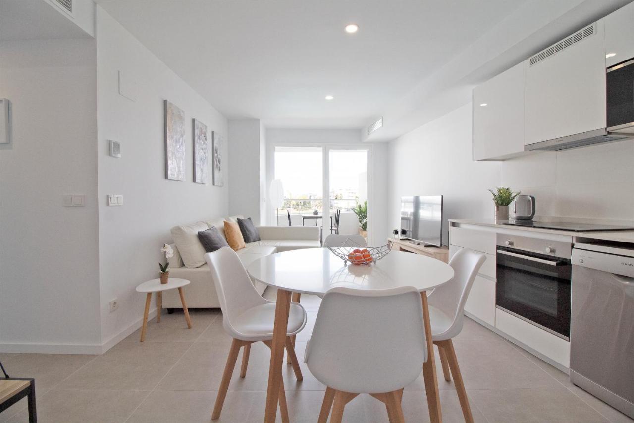 Global Properties, Apartamento Con Terraza Y Vistas A La Piscina En Gran Canet 카넷드버렝구어 외부 사진