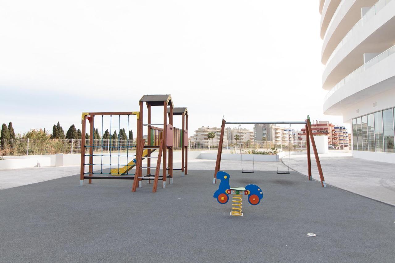 Global Properties, Apartamento Con Terraza Y Vistas A La Piscina En Gran Canet 카넷드버렝구어 외부 사진