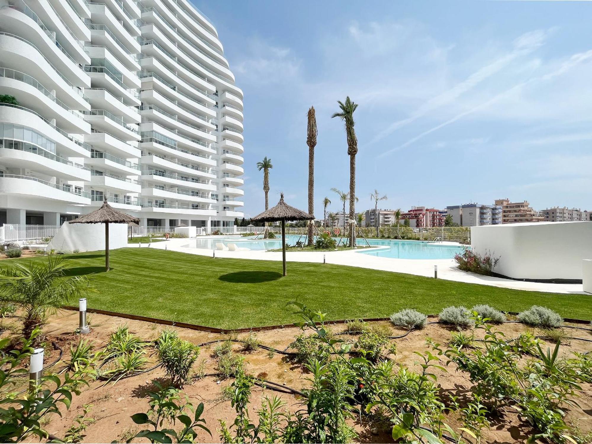 Global Properties, Apartamento Con Terraza Y Vistas A La Piscina En Gran Canet 카넷드버렝구어 외부 사진