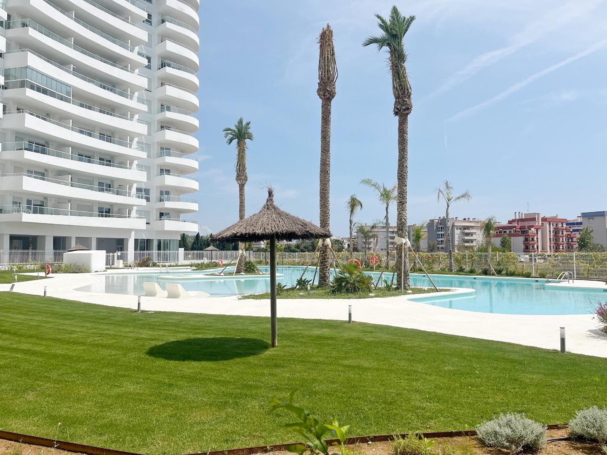 Global Properties, Apartamento Con Terraza Y Vistas A La Piscina En Gran Canet 카넷드버렝구어 외부 사진